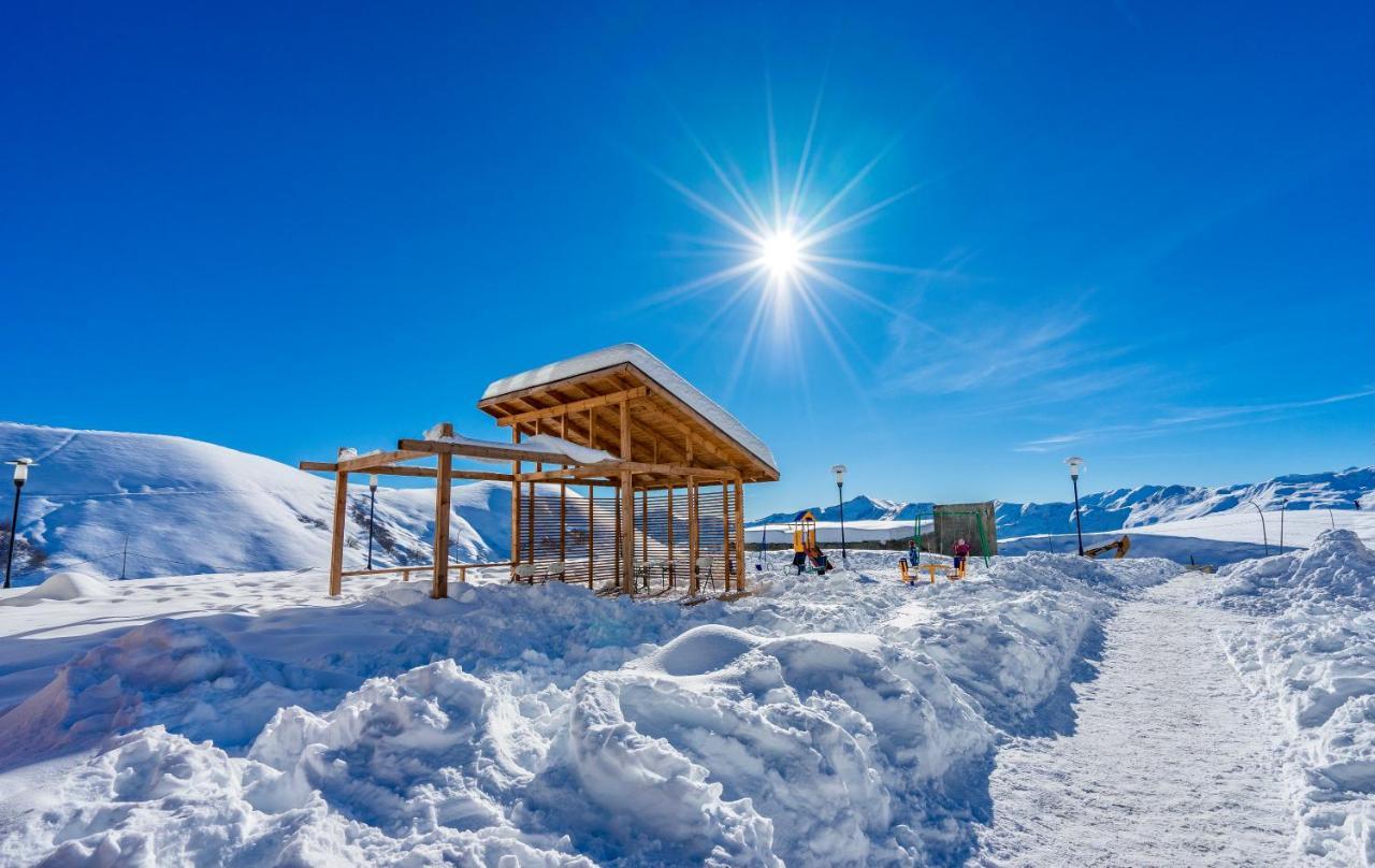 Gvc New Gudauri Alpic Mountain View Apartman Kültér fotó