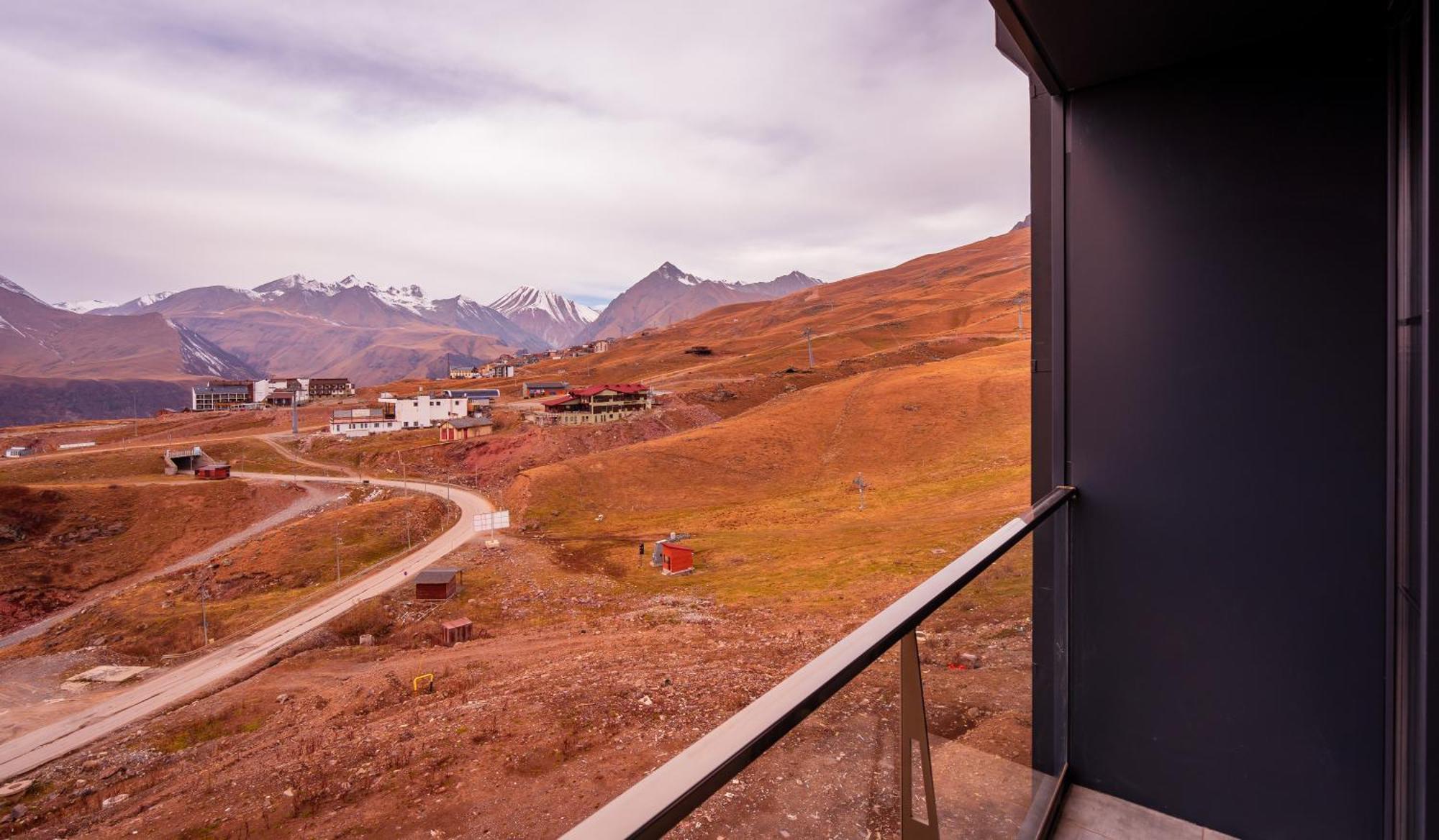 Gvc New Gudauri Alpic Mountain View Apartman Kültér fotó
